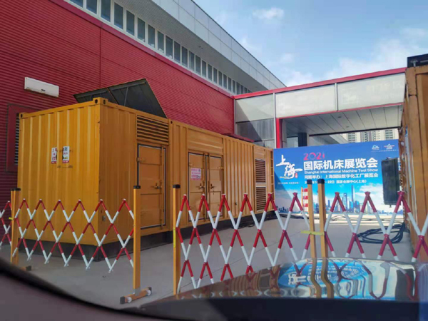 湘潭发电车出租-发电机无电压或电压太低怎么办？